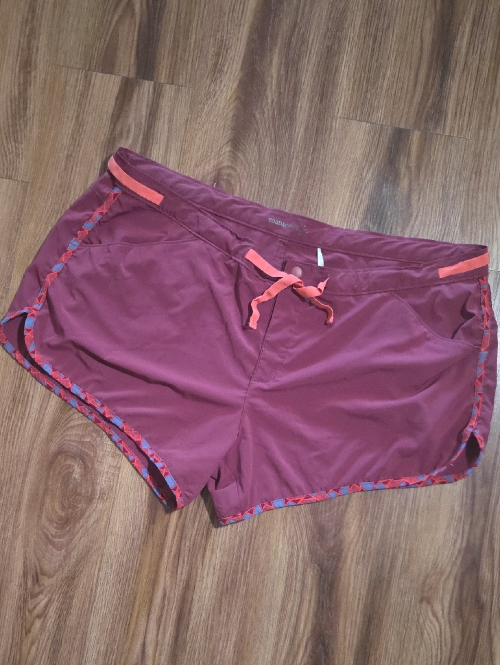 Toad&Co Maroon Athletic Shorts with Coral Drawstring